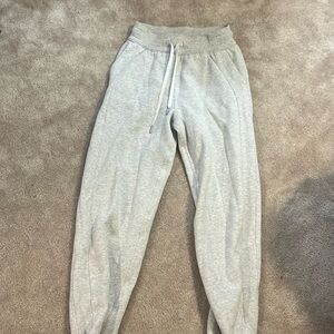 LULULEMON scuba joggers relaxed fit